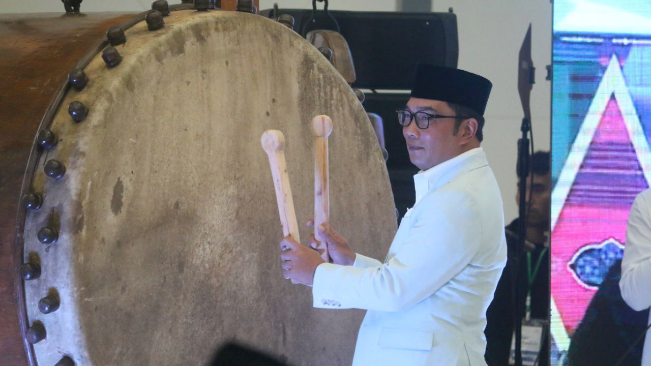 Gubernur Ridwan Kamil Resmikan Masjid Raya Al Jabbar