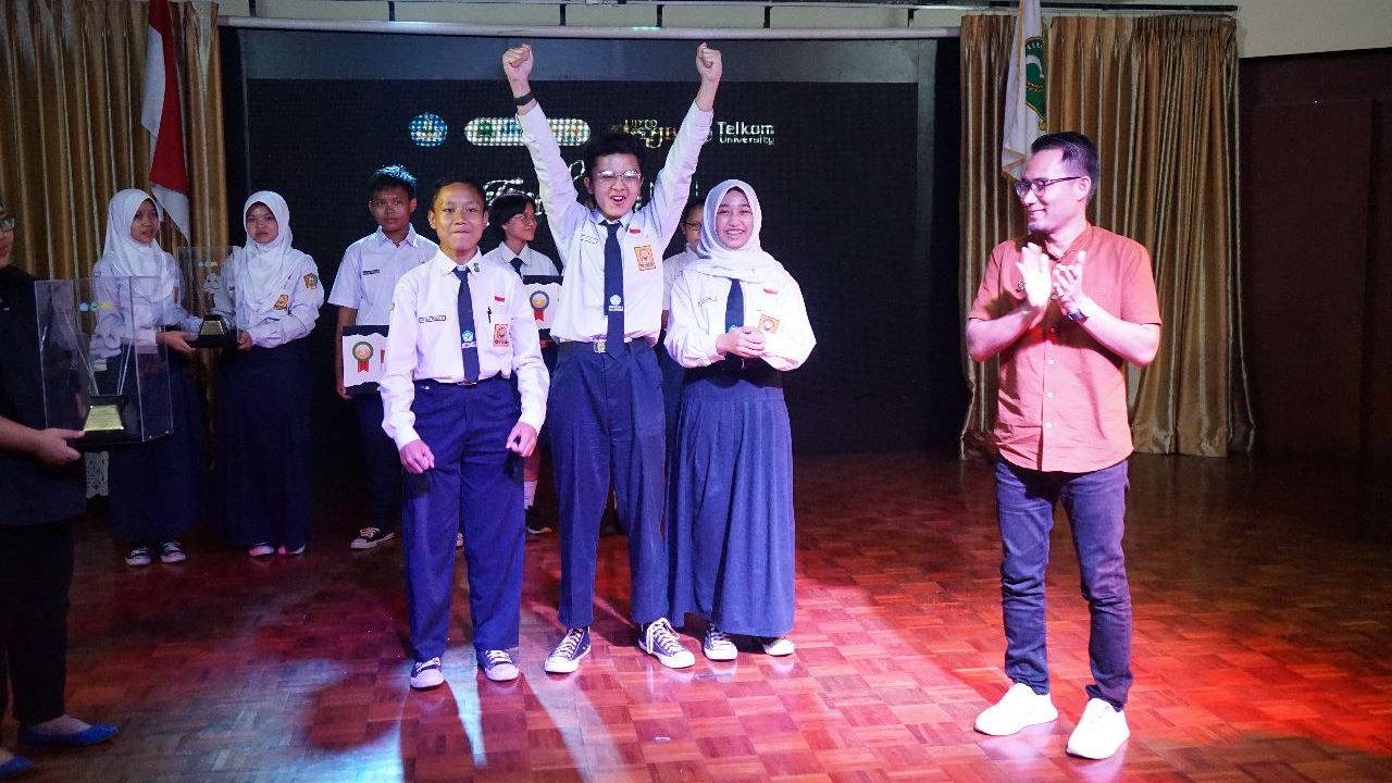 Selamat! SMP 2 Bandung Wakili Jawa Barat di Lomba Cerdas Cermat Permuseuman dan Kebudayaan Tingkat Nasional