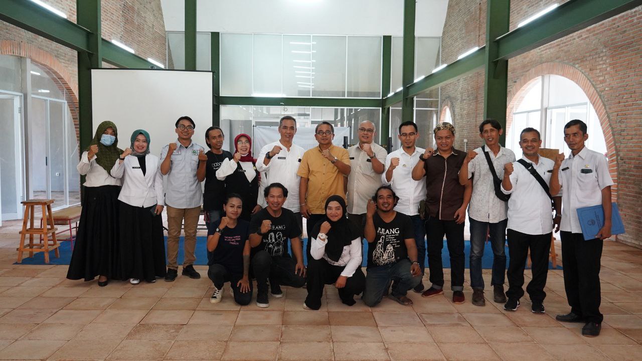 Kadisparbud Jabar Monitoring Pengelolaan dan Pemanfaatan Gedung Creative Center Cirebon